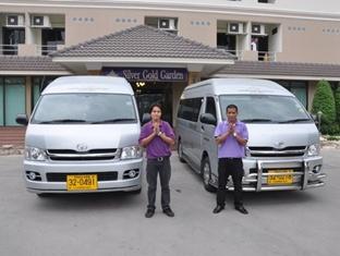 送迎車